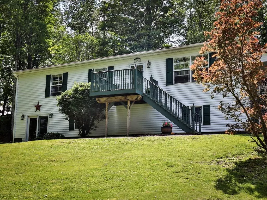 Kenoza Lake, NY 12750,20 Lakeview RD