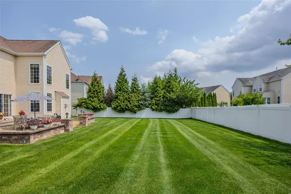 Mount Sinai, NY 11766,9 Avolet CT