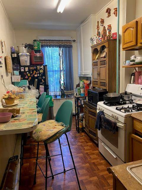 Brooklyn, NY 11207,477 Vermont ST