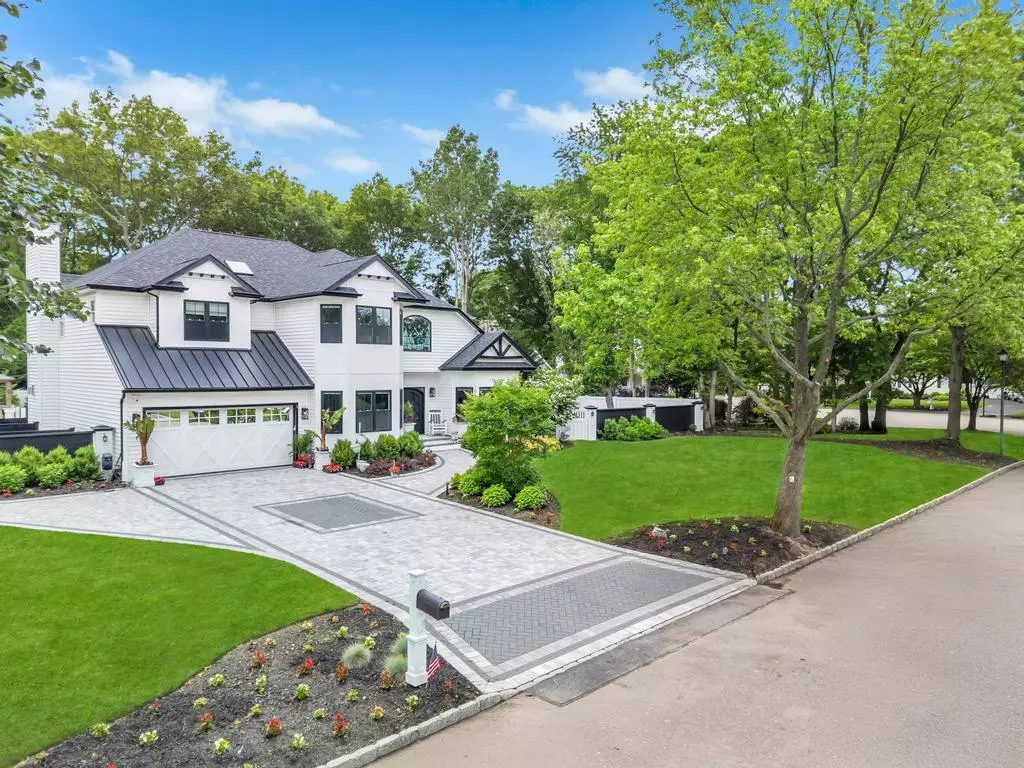 Nesconset, NY 11767,6 Premier CT