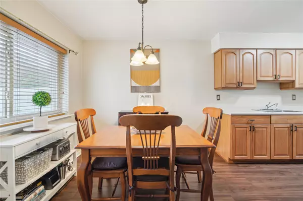 Holtsville, NY 11742,127 Storm DR #127
