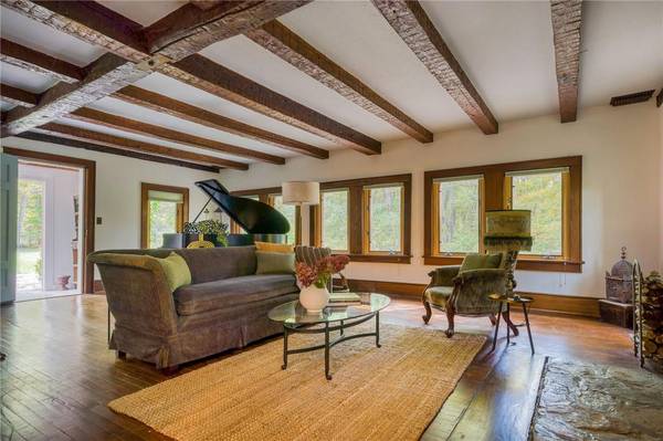 Stanfordville, NY 12581,235 Knob Hill RD