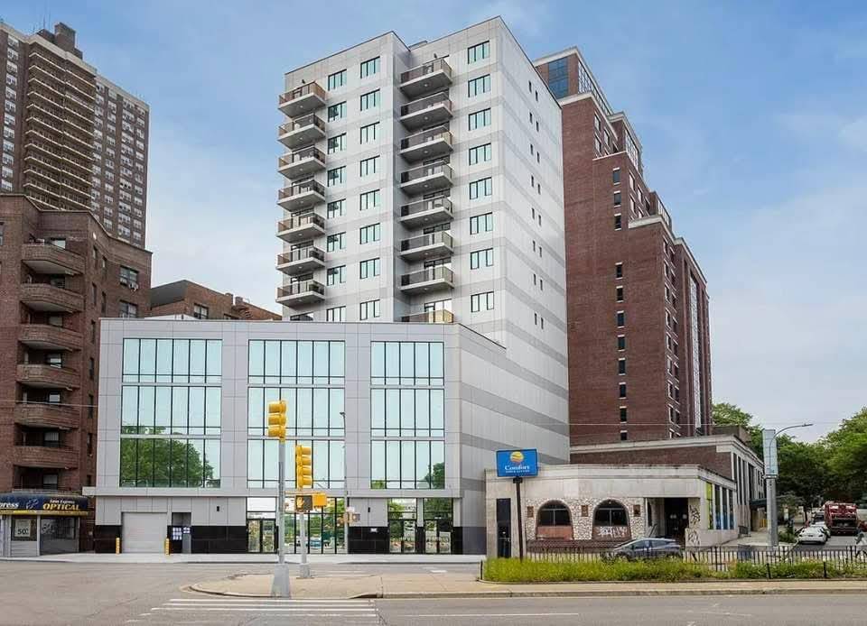 124-28 Queens Blvd. #10A, Kew Gardens, NY 11415