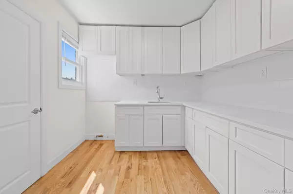 Laurelton, NY 11413,131-36 Francis Lewis Blvd