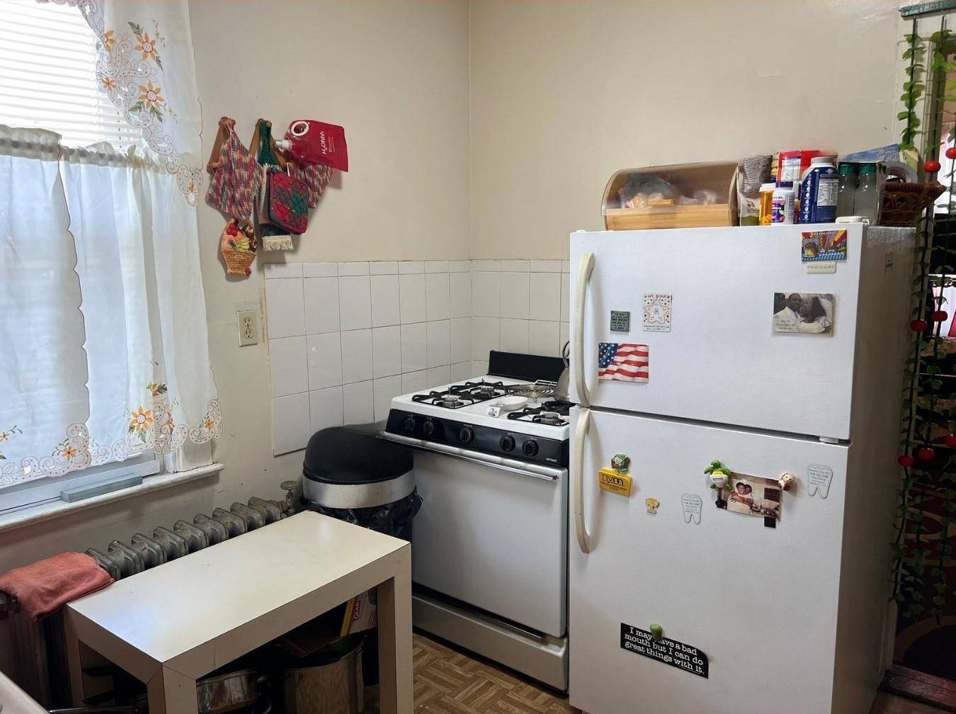 Brooklyn, NY 11236,14 Matthews PL
