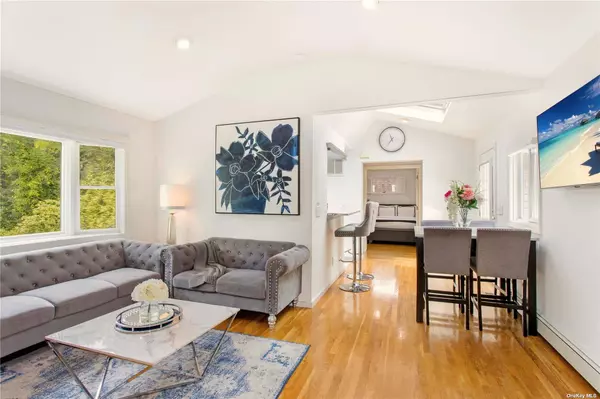 East Quogue, NY 11942,Address not disclosed