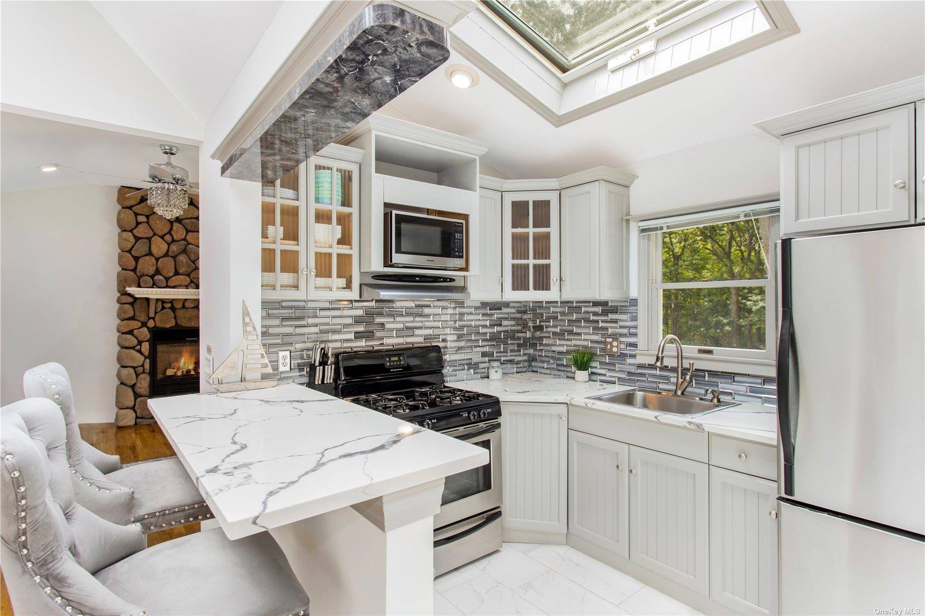 East Quogue, NY 11942,Address not disclosed