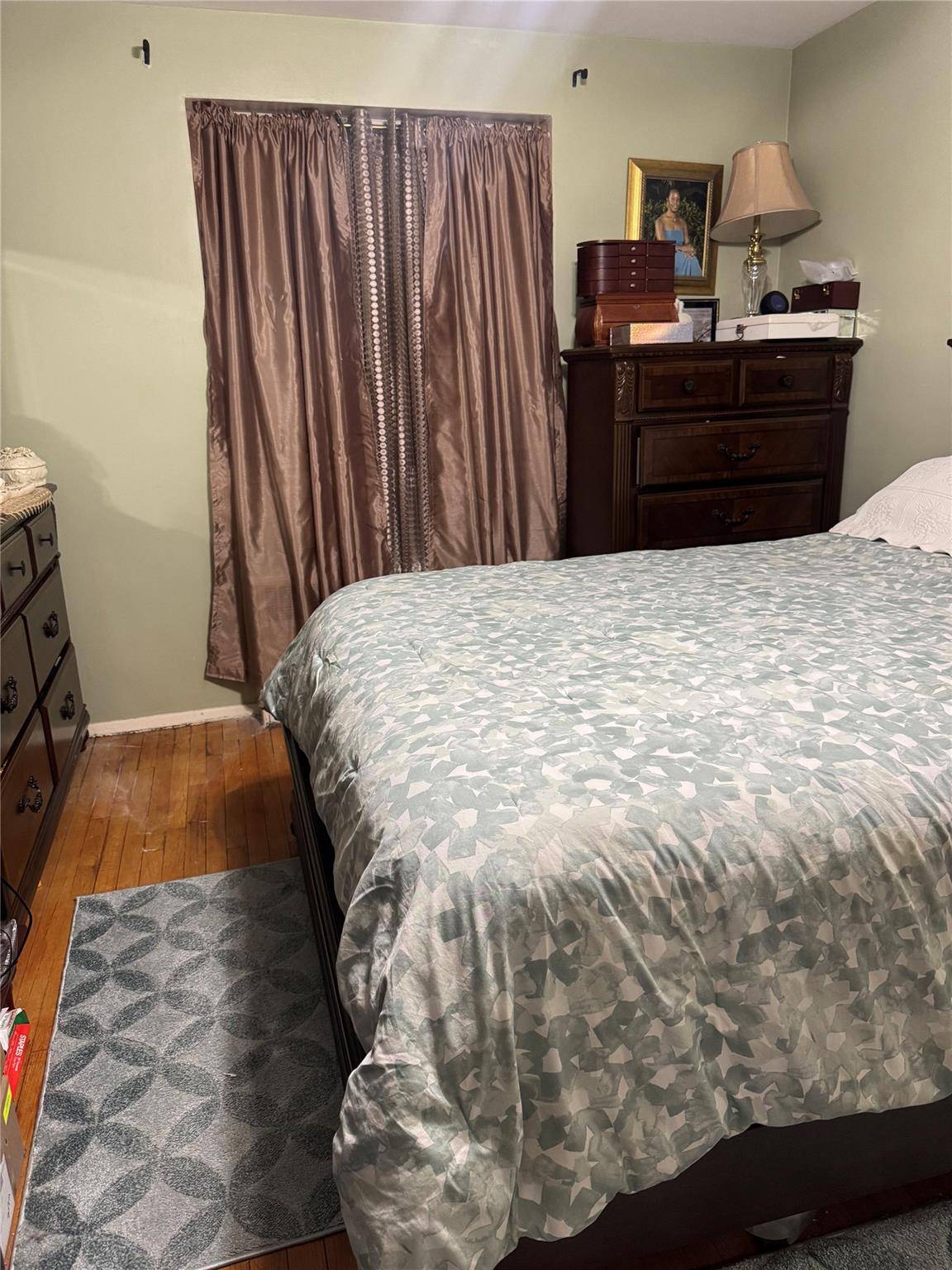 Queens Village, NY 11427,87-56 Francis Lewis Blvd #B31
