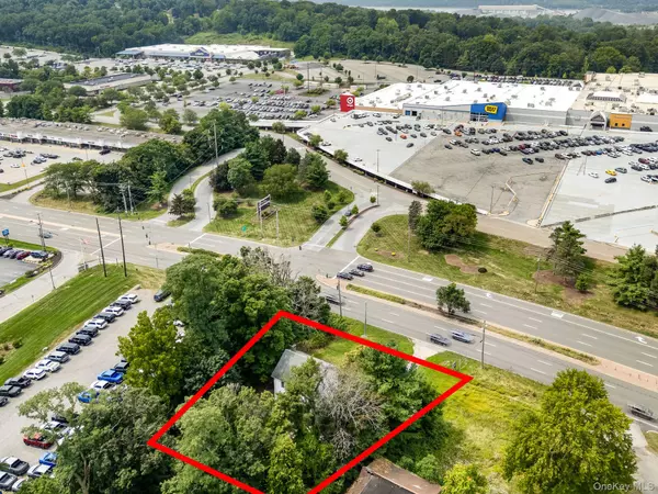 Poughkeepsie, NY 12601,1978 South RD