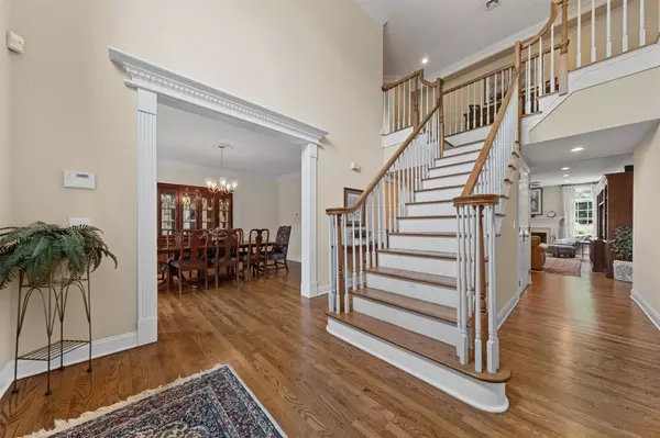 Mount Kisco, NY 10549,41 Carlton DR