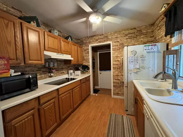 Rocky Point, NY 11778,47 Quail RD