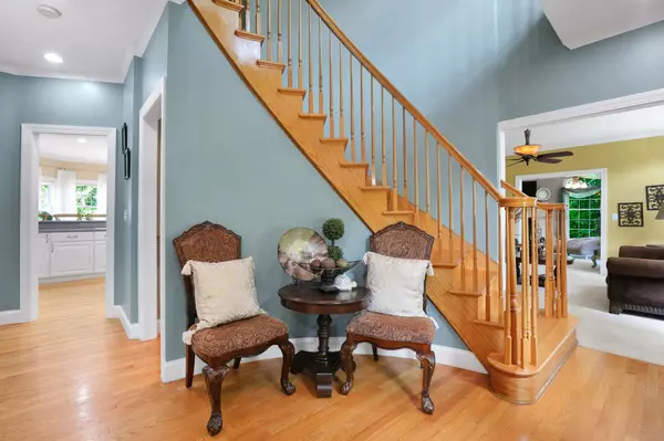 Kingston, NY 12401,95 Fawn Hill CT