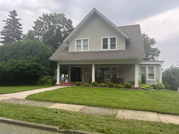 32 City TER, Newburgh, NY 12550