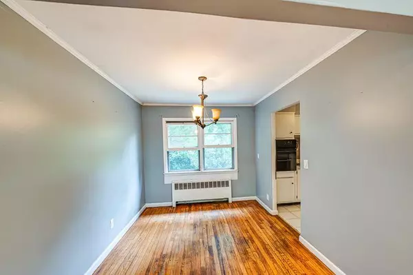 East Northport, NY 11731,83 Bellerose AVE