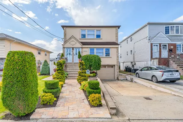 Island Park, NY 11558,556 Long Beach RD
