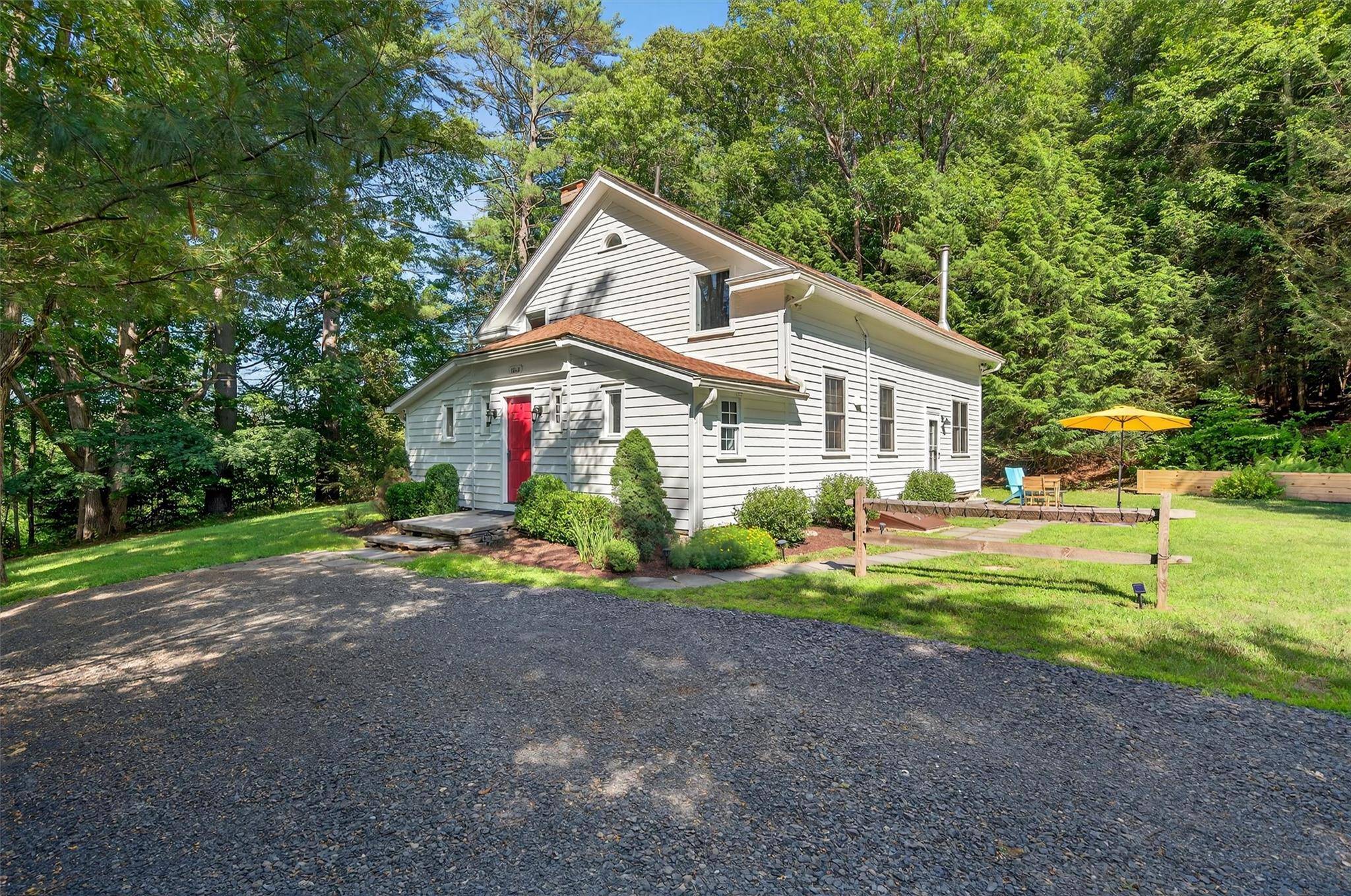 Godeffroy, NY 12729,62 Guymard TPKE