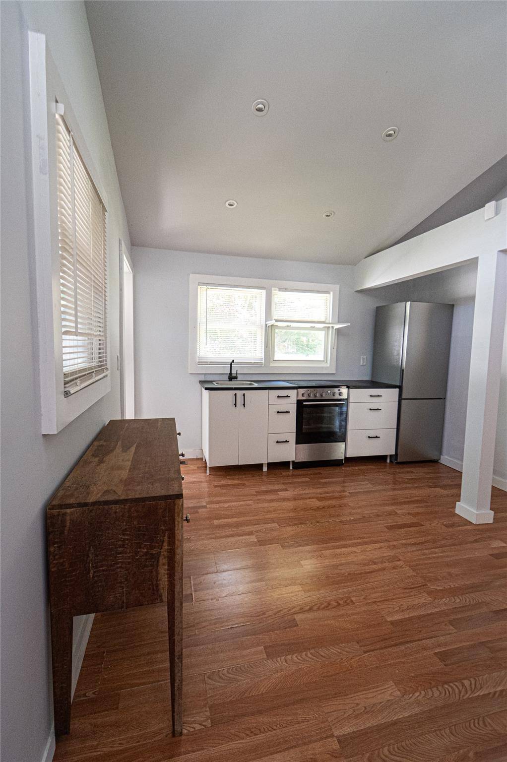 Center Moriches, NY 11934,27 Cynthia LN