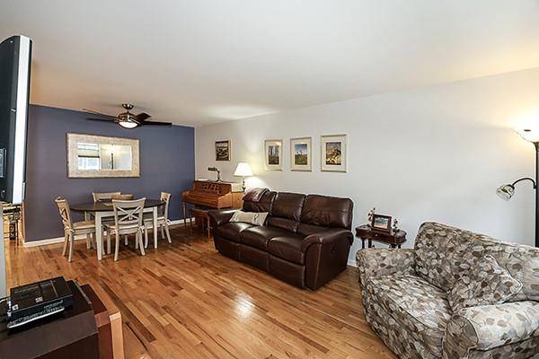 Lynbrook, NY 11563,183 Atlantic AVE #8