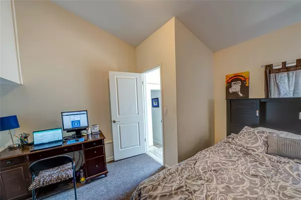 West Babylon, NY 11704,17 Abbott ST