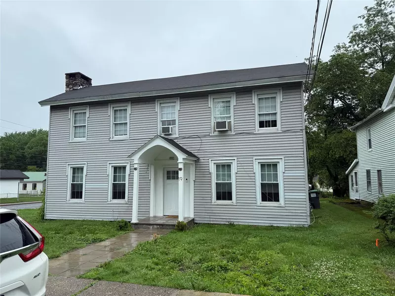 19 Broadhead ST #2, Ellenville, NY 12428