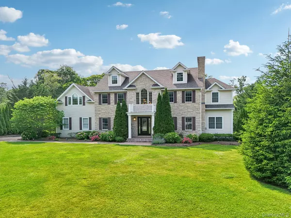 4 Celestial CT, Saint James, NY 11780
