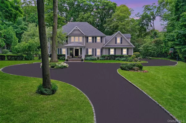 Huntington, NY 11743,95 Huntington Bay RD