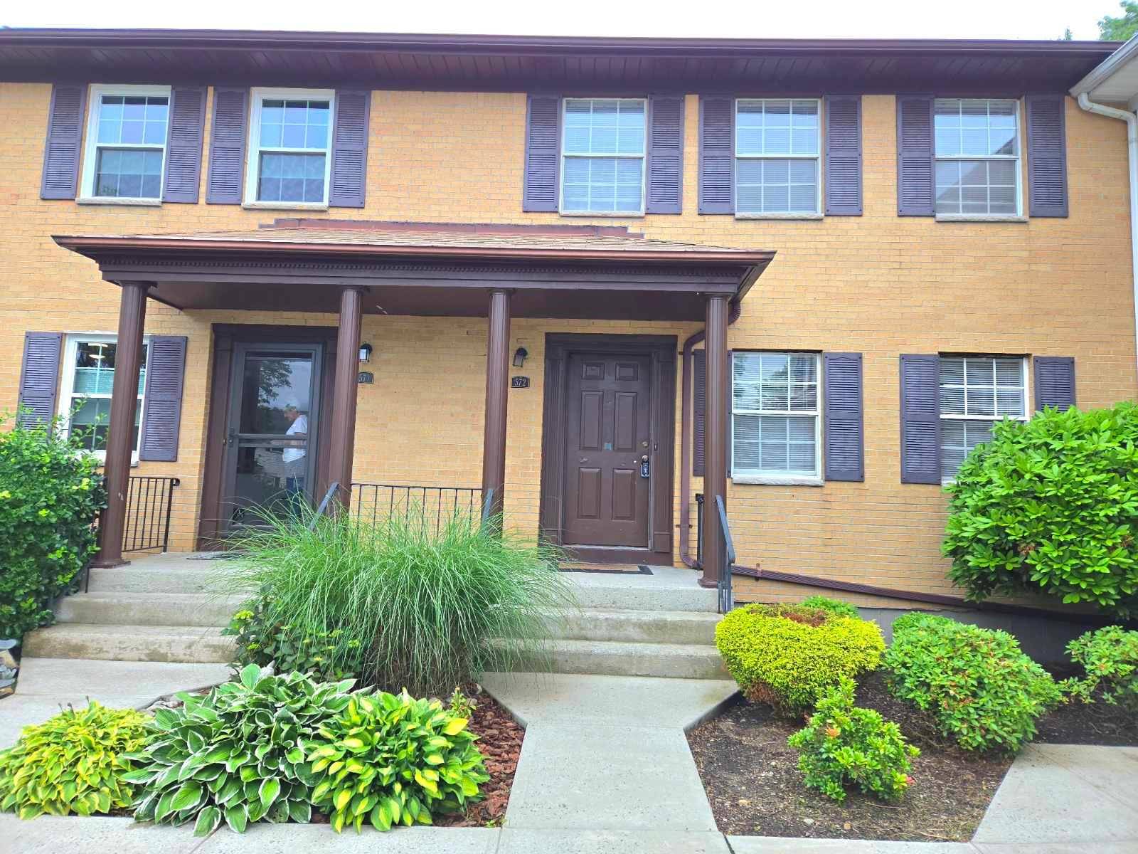 Suffern, NY 10901,572 Lenape CT