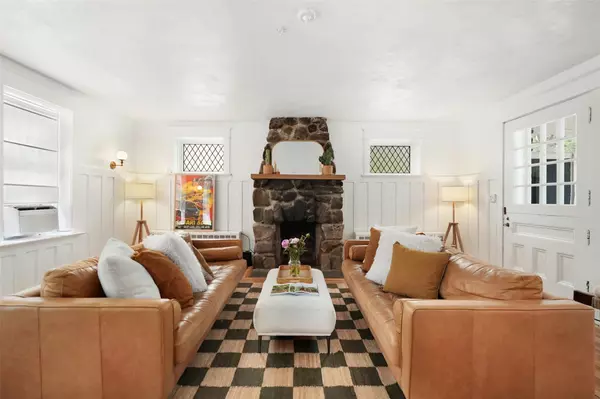 Croton-on-hudson, NY 10520,1223 Albany Post RD