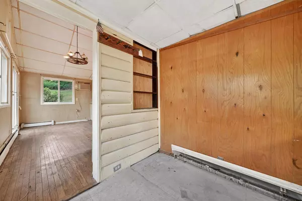 Lake Peekskill, NY 10537,9 Mimosa ST