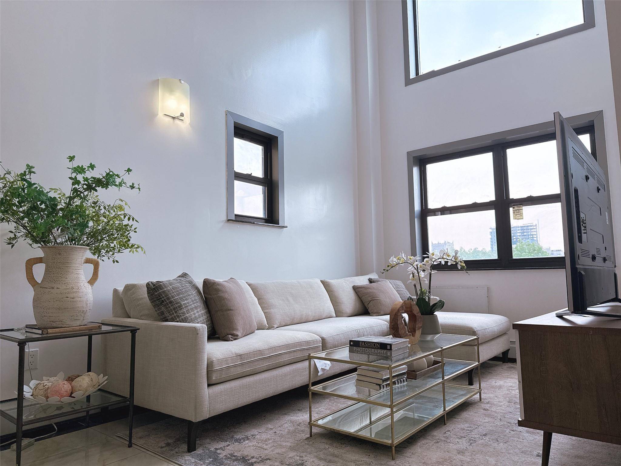 Flushing, NY 11354,31-47 137th ST #4C