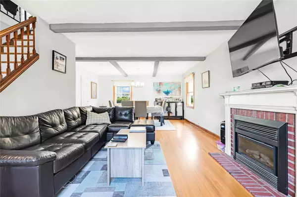 Flushing, NY 11365,4911 168th ST