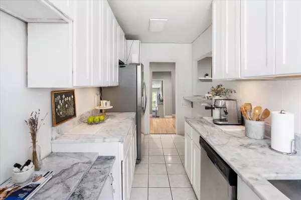 Yonkers, NY 10705,29 Abeel #6C