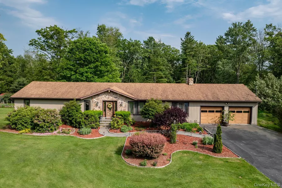 193 Dill RD, Forestburgh, NY 12777