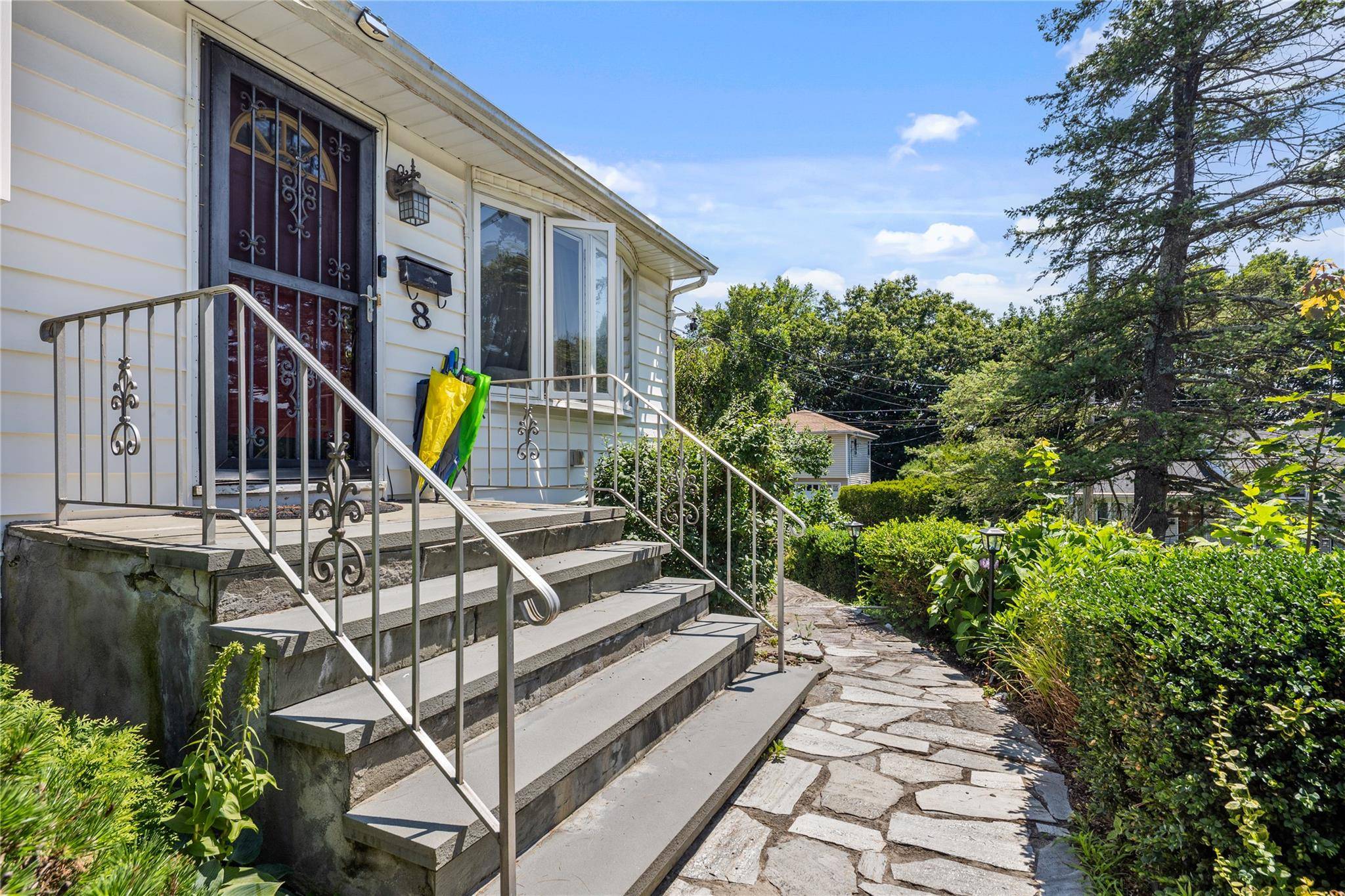 Suffern, NY 10901,8 Valley View TER