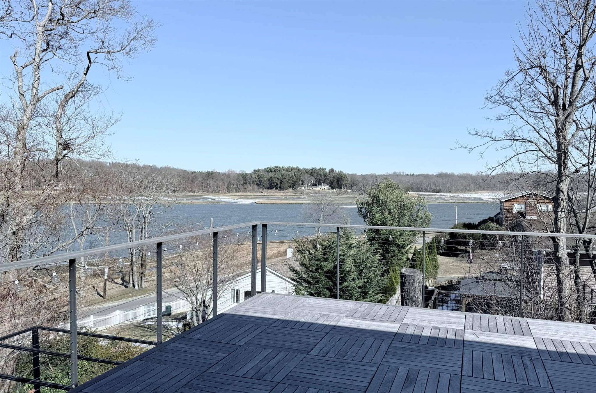 Kings Park, NY 11754,121 Whittier DR