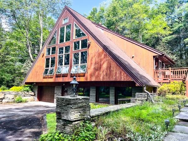 100 Old Tacy RD #TR95, Bethel, NY 12783