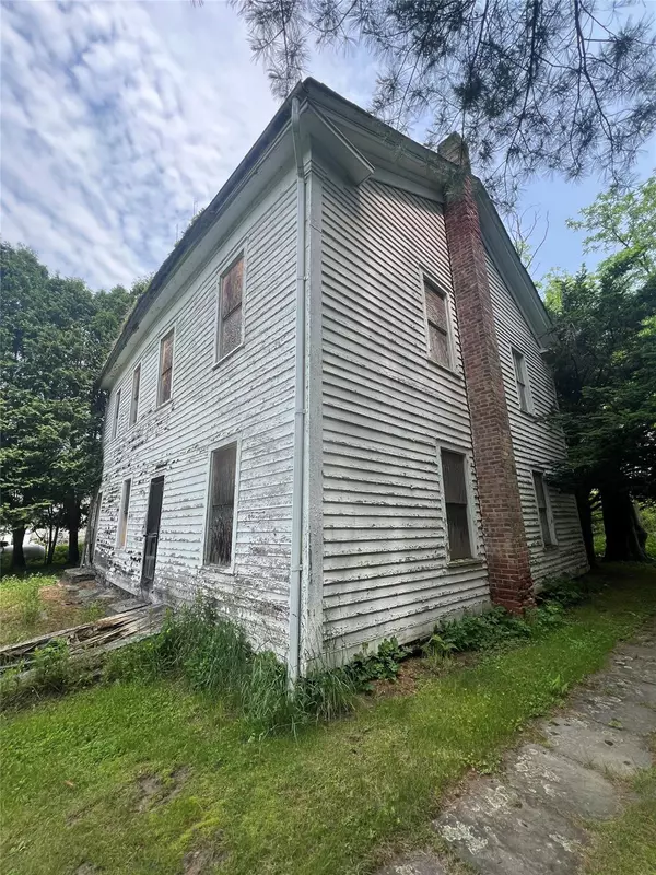 Cochecton, NY 12726,60 Cochecton RD