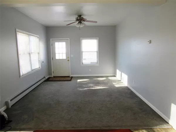 Goshen, NY 10924,1089 Pulaski HWY