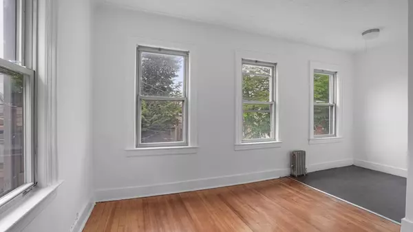 Jamaica, NY 11435,145-50 107th AVE
