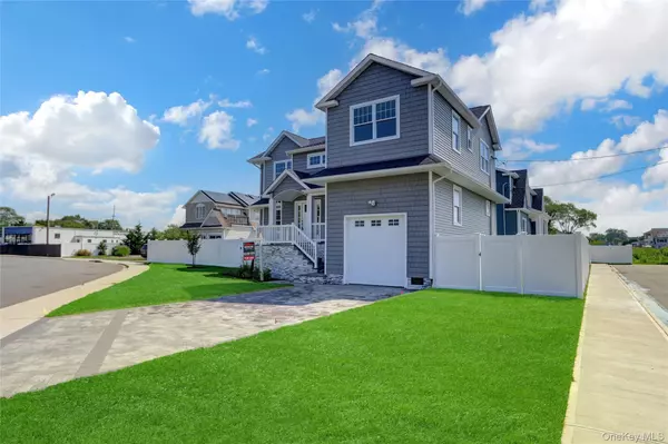 Oceanside, NY 11572,2941 Moreland AVE
