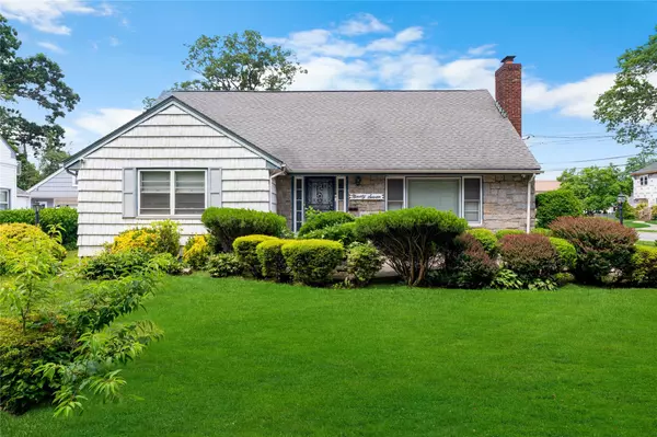 Hempstead, NY 11550,97 Dietz ST