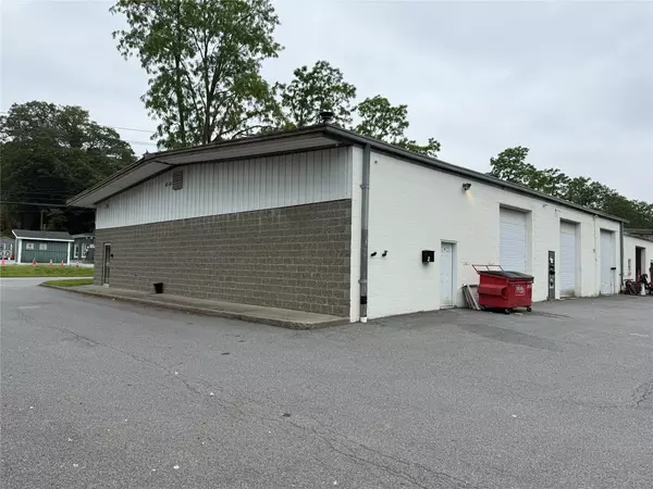 300 Adams ST, Bedford Hills, NY 10507