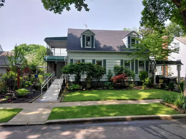 83-36 243 ST, Bellerose, NY 11426