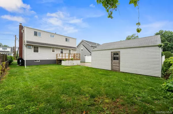 Bellmore, NY 11710,2573 Legion ST