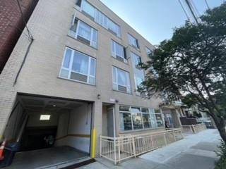 Corona, NY 11368,40-48 97 st #3D