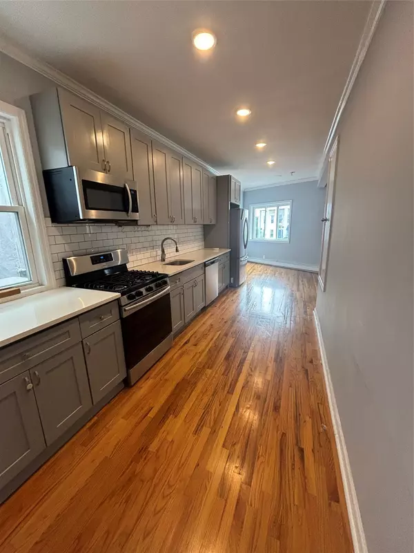 Rockville Centre, NY 11570,200 Merrick RD