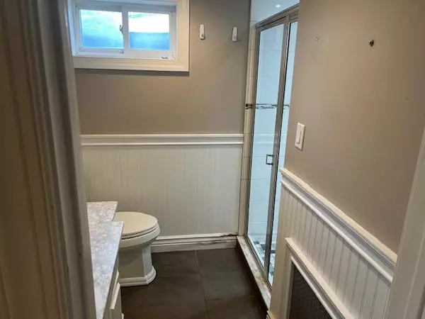 Hicksville, NY 11801,80 West AVE