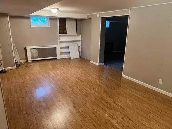 Hicksville, NY 11801,80 West AVE