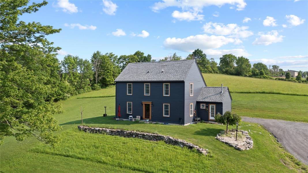 307 Pratt Hill RD, Chatham, NY 12037