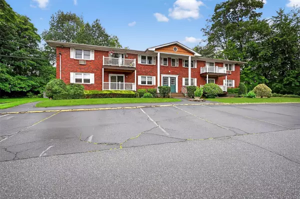West Nyack, NY 10994,86 Demarest AVE #1